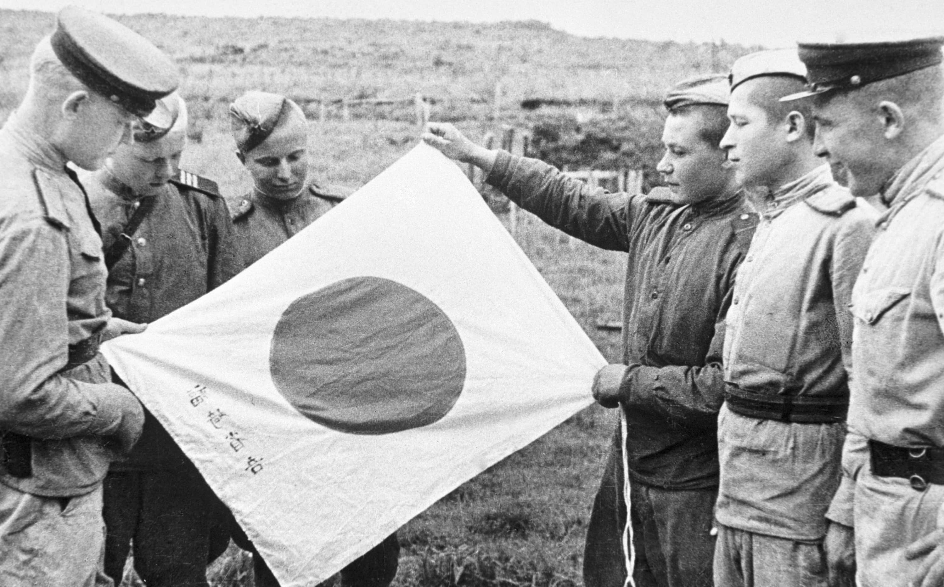 1286598162895619265t_trofeinyi_iaponskii_flag_manchzhuriia_1945_g.jpg 1286598162895619265t_trofeinyi_iaponskii_flag_manchzhuriia_1945_g.jpg